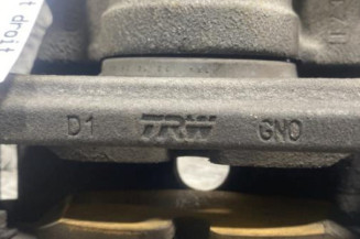 Etrier avant droit (freinage) AUDI TT 3