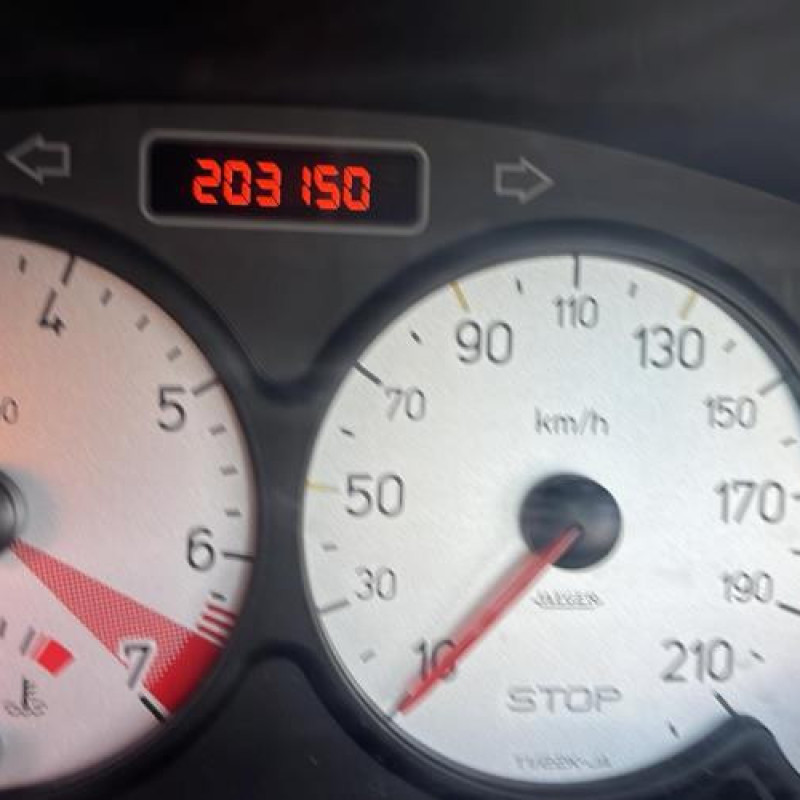 Boitier BSI PEUGEOT 206 Photo n°9