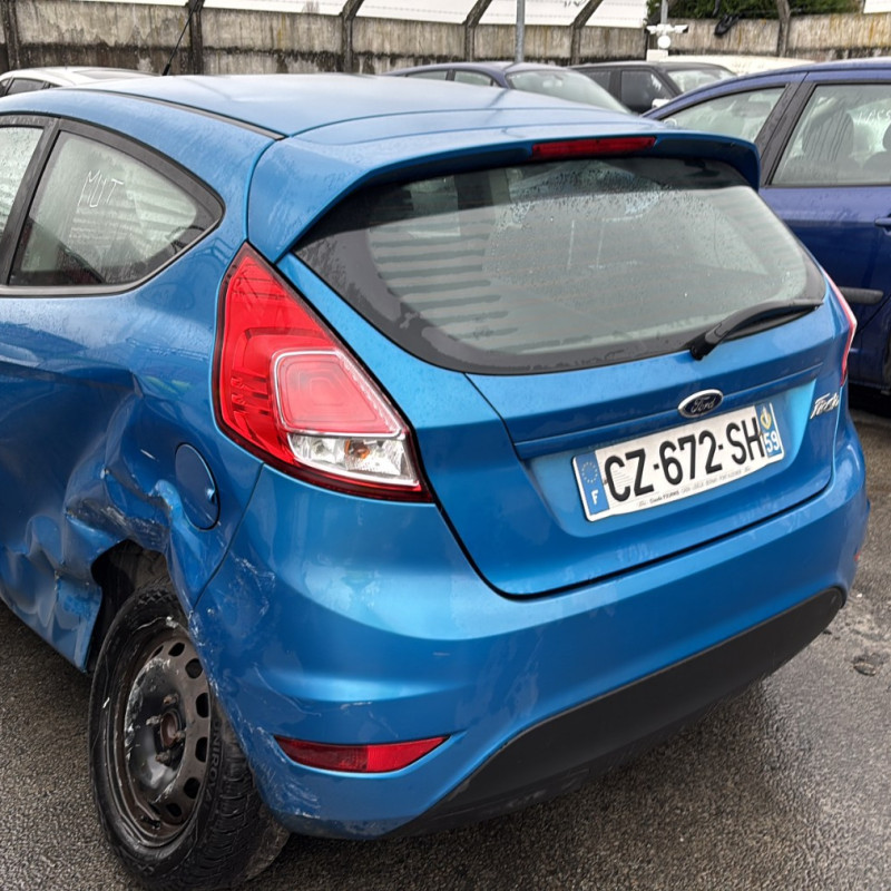 FORD FIESTA 6 PHASE 2 1.25i - 16V Photo n°4