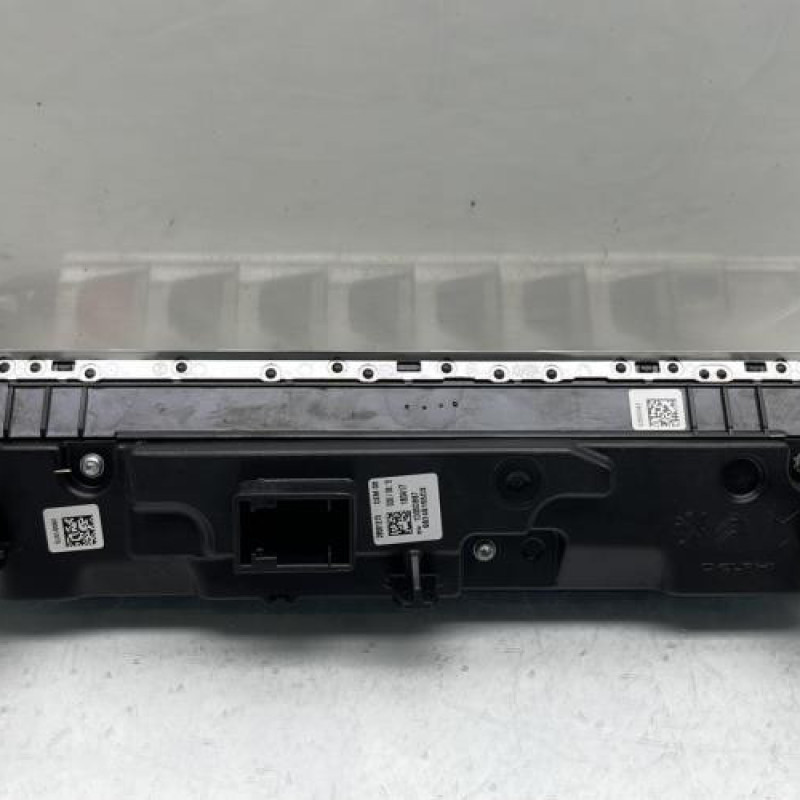 Bouton de warning PEUGEOT 3008 2 Photo n°5