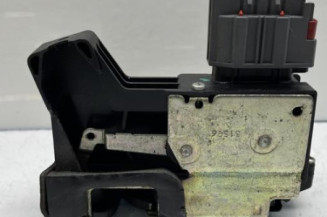 Serrure avant gauche FORD FIESTA 5