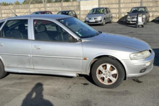 Feu arriere principal droit (feux) OPEL VECTRA B