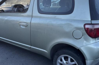 Feu arriere principal droit (feux) TOYOTA YARIS 1
