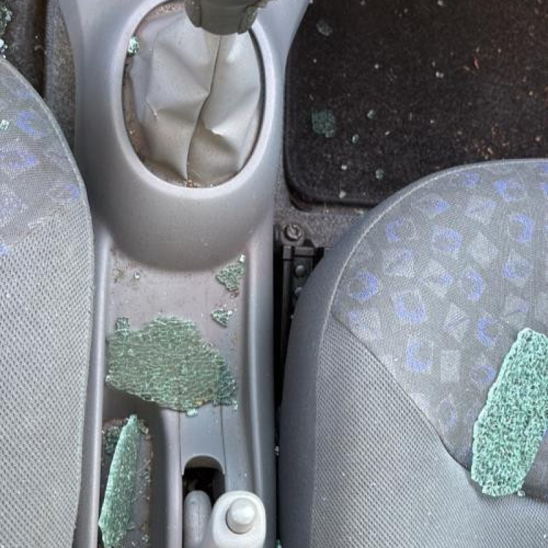 Feu arriere principal droit (feux) TOYOTA YARIS 1 Photo n°18