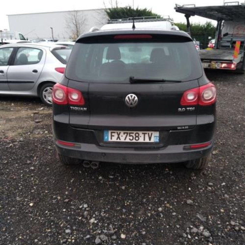 Feu arriere secondaire gauche (feux) VOLKSWAGEN TIGUAN 1 Photo n°7