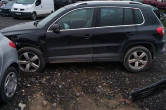 Feu arriere secondaire gauche (feux) VOLKSWAGEN TIGUAN 1