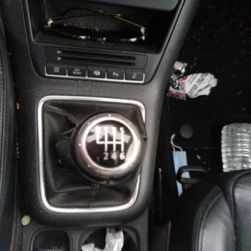 Feu arriere secondaire gauche (feux) VOLKSWAGEN TIGUAN 1 Photo n°13