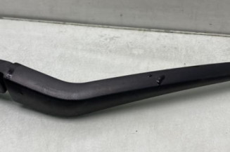 Bras essuie glace arriere TOYOTA YARIS 3 Photo n°1