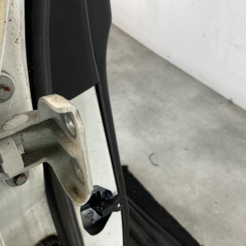 Porte arriere droit OPEL ASTRA J Photo n°4