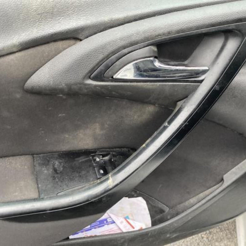 Porte arriere droit OPEL ASTRA J Photo n°16