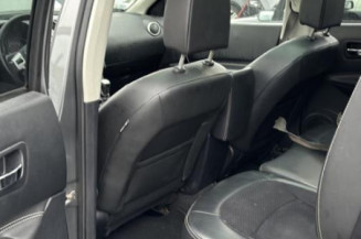 Ressort de suspension arriere droit NISSAN QASHQAI 1