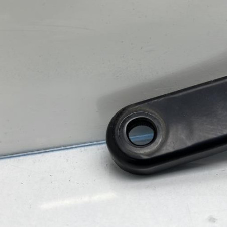 Bras essuie glace avant droit FORD FOCUS 4