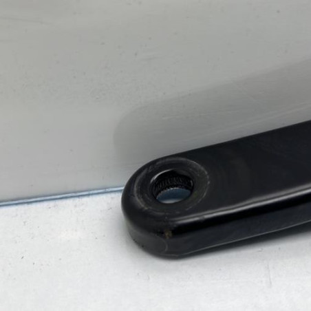 Bras essuie glace avant gauche FORD FOCUS 4