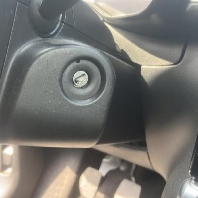 Calculateur moteur CITROEN C3 3 Photo n°20