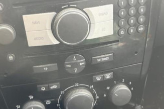 Optique avant principal gauche (feux)(phare) OPEL ASTRA H