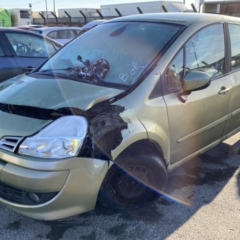 Feu arriere principal droit (feux) RENAULT GRAND MODUS Photo n°6