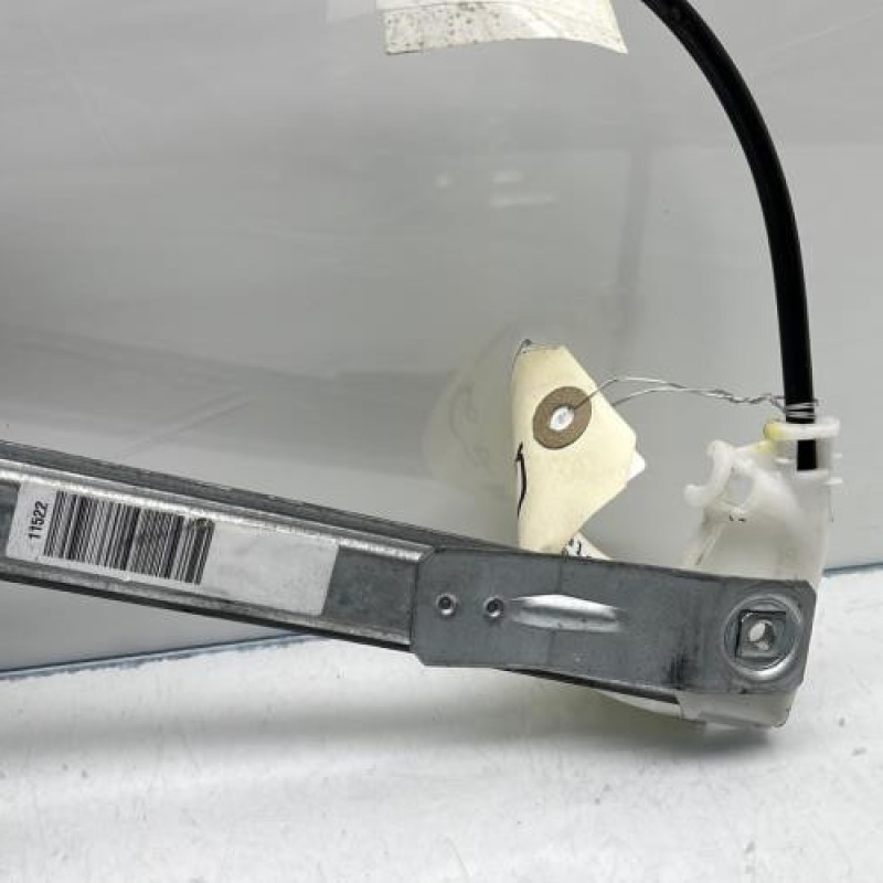 Leve vitre electrique avant gauche FIAT FIORINO 3 Photo n°3