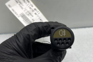 Commande anti brouillard arriere PEUGEOT 205