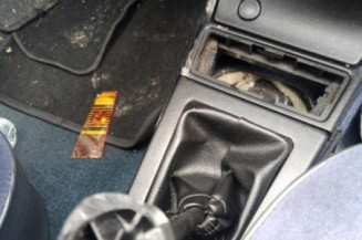 Commande anti brouillard arriere PEUGEOT 205