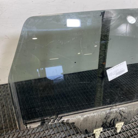 Vitre arriere droit NISSAN QASHQAI 1