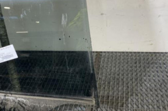 Vitre arriere droit NISSAN QASHQAI 1