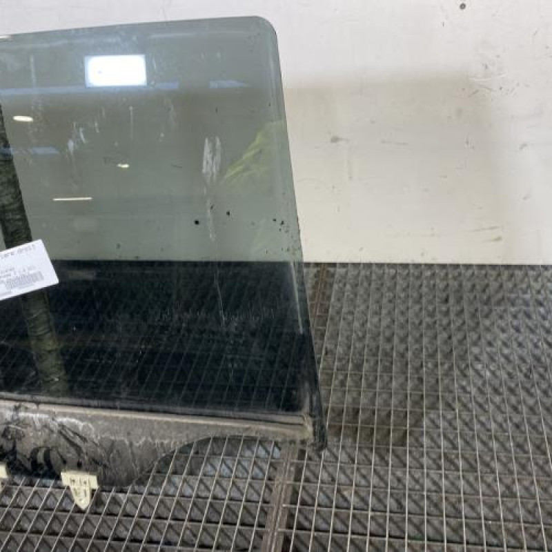 Vitre arriere droit NISSAN QASHQAI 1 Photo n°3