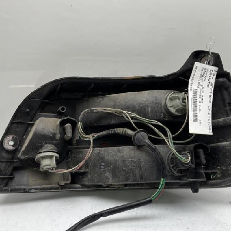 Feu arriere principal gauche (feux) TOYOTA STARLET 2 Photo n°5
