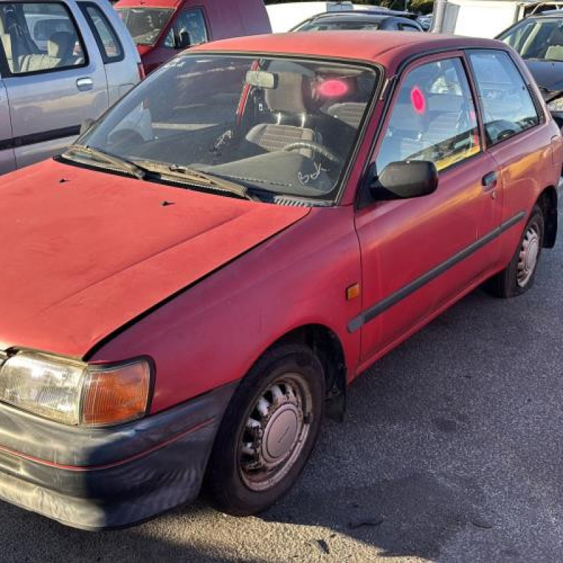 Feu arriere principal gauche (feux) TOYOTA STARLET 2 Photo n°9