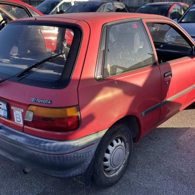 Feu arriere principal gauche (feux) TOYOTA STARLET 2 Photo n°11