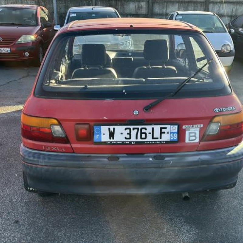Feu arriere principal gauche (feux) TOYOTA STARLET 2 Photo n°13