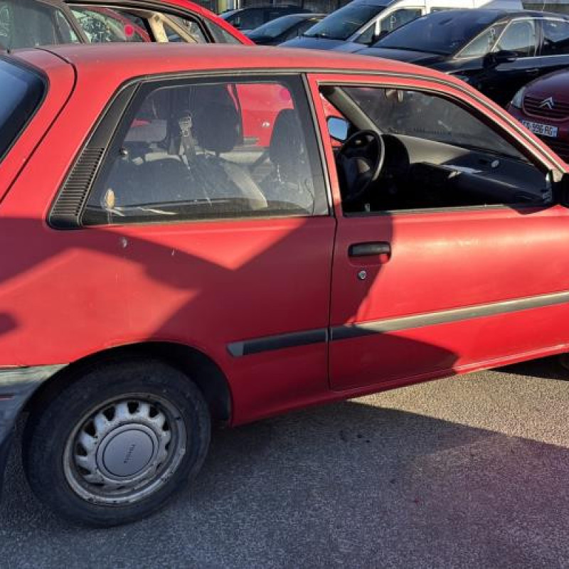Feu arriere principal gauche (feux) TOYOTA STARLET 2 Photo n°14
