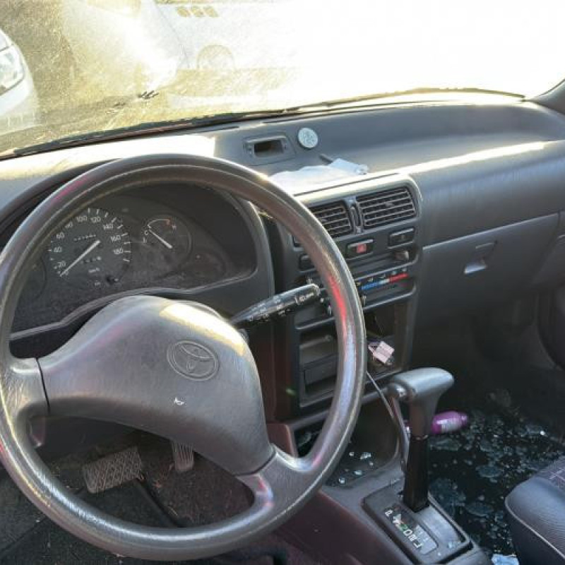 Feu arriere principal gauche (feux) TOYOTA STARLET 2 Photo n°19