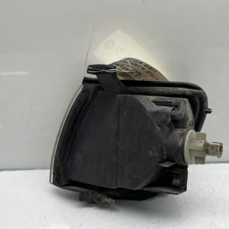 Optique avant secondaire droit (feux)(clignotant) TOYOTA STARLET 2 Photo n°2