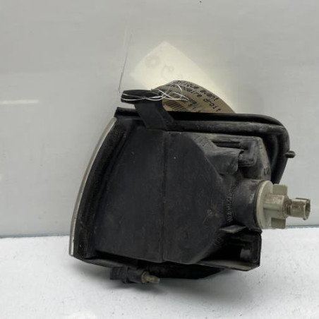 Optique avant secondaire droit (feux)(clignotant) TOYOTA STARLET 2