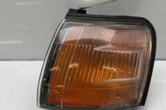 Optique avant secondaire gauche (feux)(clignotant) TOYOTA STARLET 2 Photo n°1