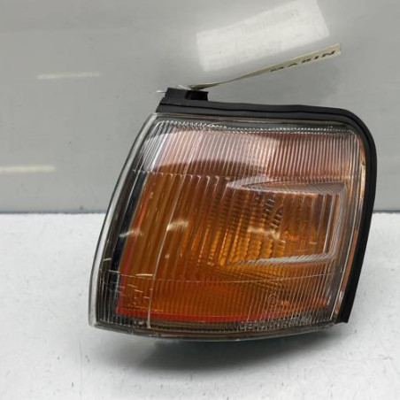 Optique avant secondaire gauche (feux)(clignotant) TOYOTA STARLET 2 Photo n°1