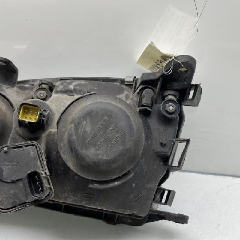 Optique avant principal droit (feux)(phare) TOYOTA AVENSIS 1 Photo n°8