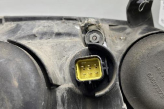 Optique avant principal gauche (feux)(phare) TOYOTA AVENSIS 1