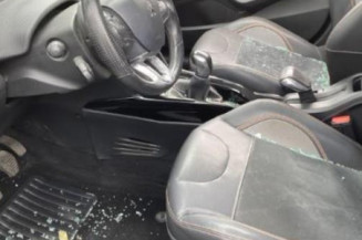 Feu arriere secondaire gauche (feux) PEUGEOT 2008 1