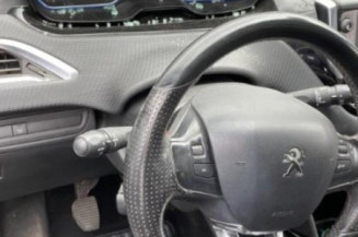 Feu arriere secondaire gauche (feux) PEUGEOT 2008 1
