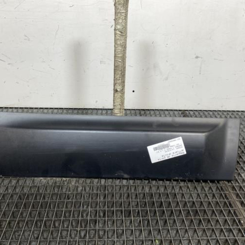 Baguette de porte arriere droite NISSAN QASHQAI 1 Photo n°1