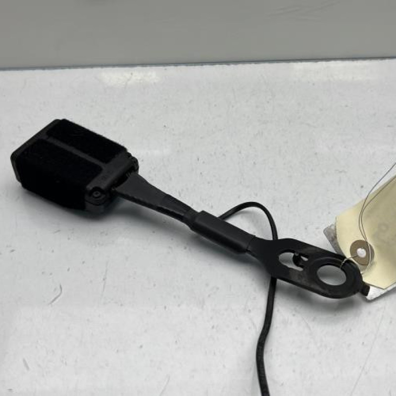 Attache ceinture avant gauche PEUGEOT 2008 1 Photo n°5