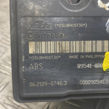 Bloc ABS (freins anti-blocage) TOYOTA YARIS 2