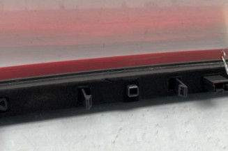 Feu arriere stop central PEUGEOT 3008 2