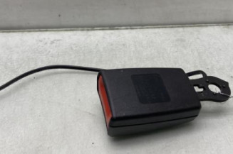 Attache ceinture arriere gauche AUDI TT 3