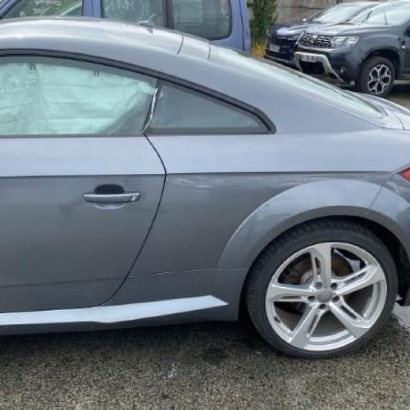 Ceinture arriere gauche AUDI TT 3 Photo n°18