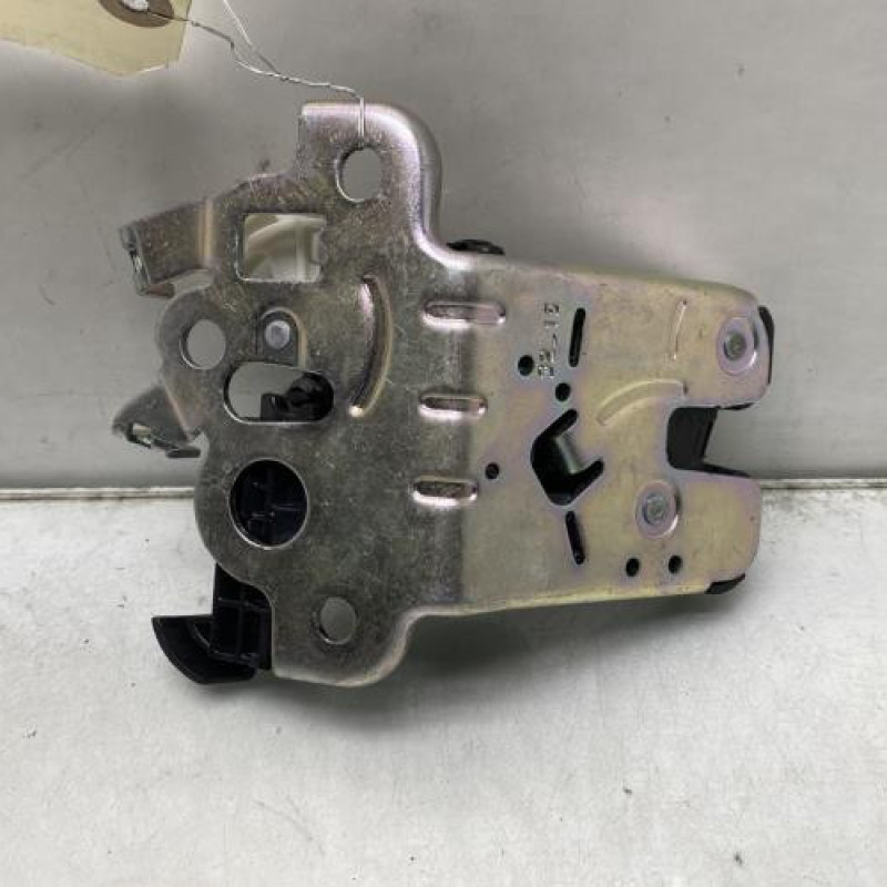 Serrure de coffre AUDI TT 3 Photo n°4