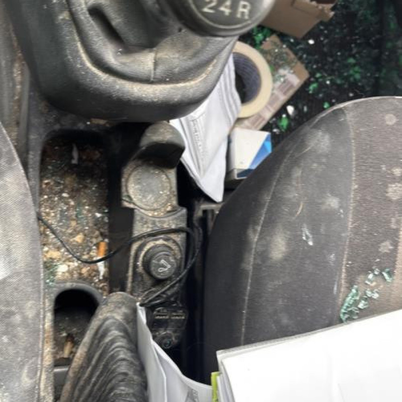Serrure avant gauche FIAT FIORINO 3 Photo n°20
