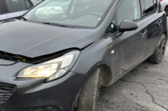 OPEL CORSA E 1.4i - 16V Photo n°1