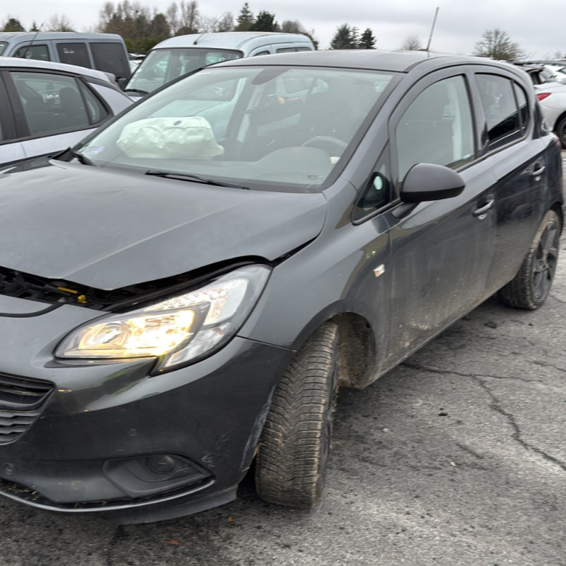 OPEL CORSA E 1.4i - 16V Photo n°1